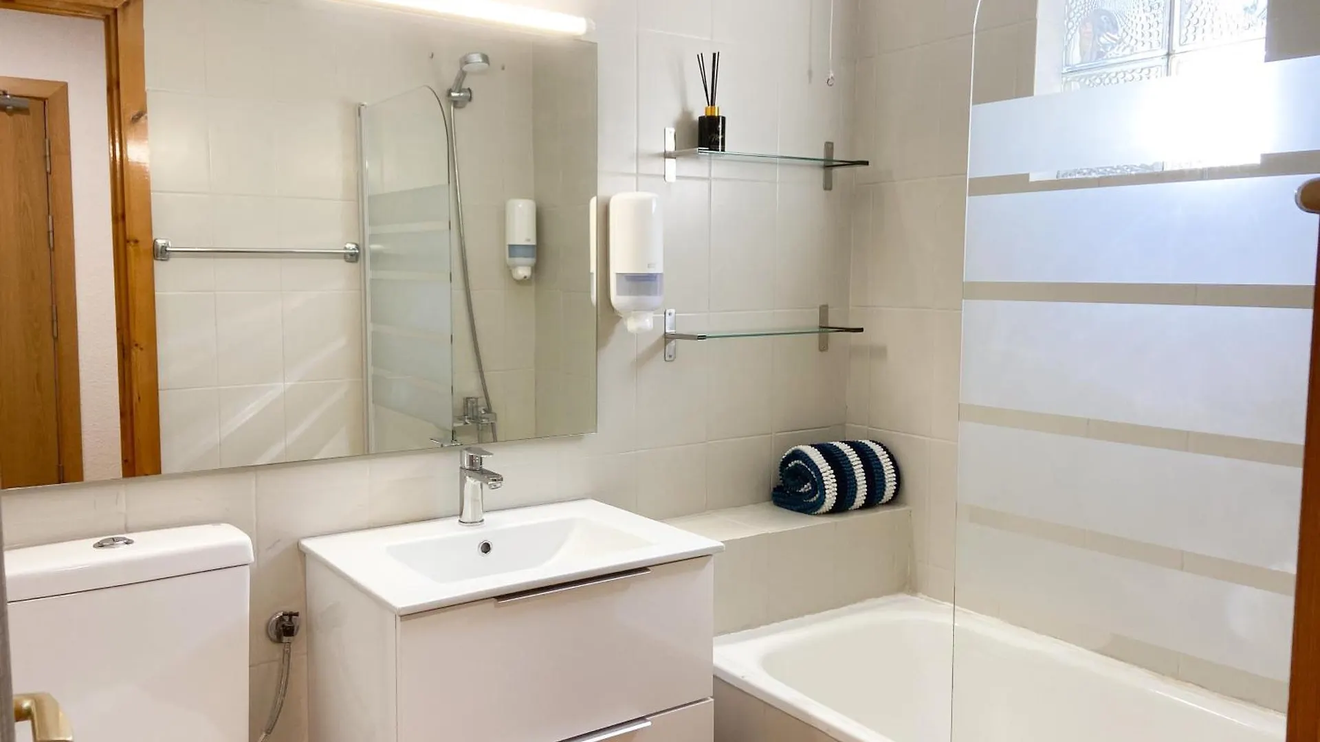 Apartamento Atico Duplex Con Increibles Vistas A La Valle De Incles - Parking Gratis L By Bonesvacances